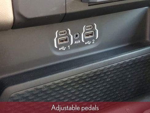 Used 2022 RAM 1500 Laramie image 32