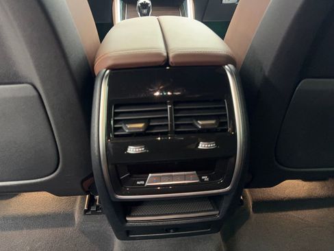 Used 2023 BMW X6 xDrive40i w/ M Sport Package image 73