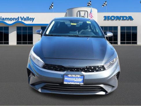 Used 2023 Kia Forte LXS image 2