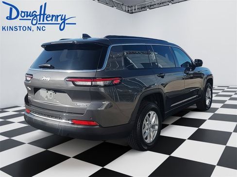 New 2025 Jeep Grand Cherokee L Laredo image 5