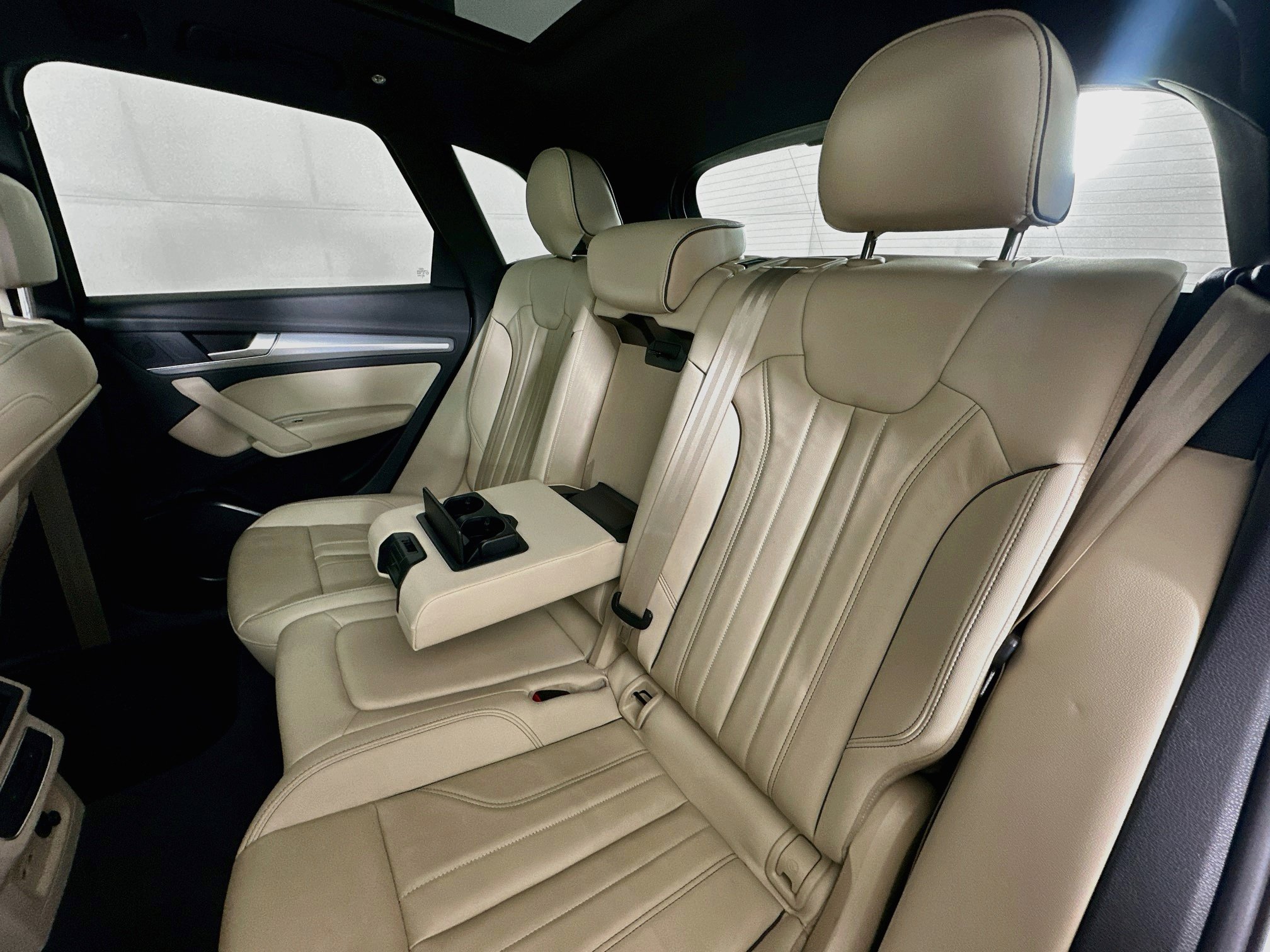 Used 2025 Audi Q5 2.0T Premium AWD/4WD image 29