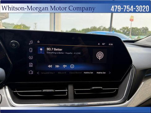 Used 2024 Chevrolet Trax LT FWD image 24