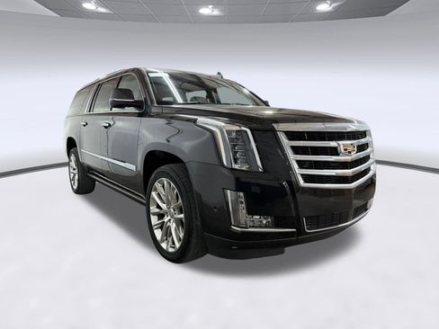 Used 2018 Cadillac Escalade ESV Premium Luxury AWD/4WD image 27