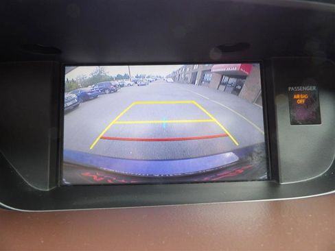 Used 2016 Lexus ES 350 w/ Premium Package w/Wood Trim image 24