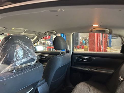 Used 2017 Nissan Altima 2.5 SV FWD image 10