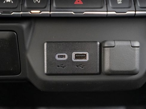 New 2026 Chevrolet Silverado 1500 W/T AWD/4WD image 26