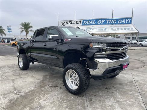 Used 2019 Chevrolet Silverado 1500 LT w/ All-Star Edition image 2