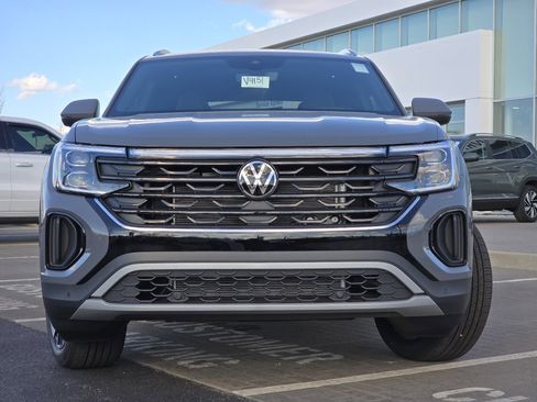 New 2026 Volkswagen Atlas Cross Sport SEL image 10