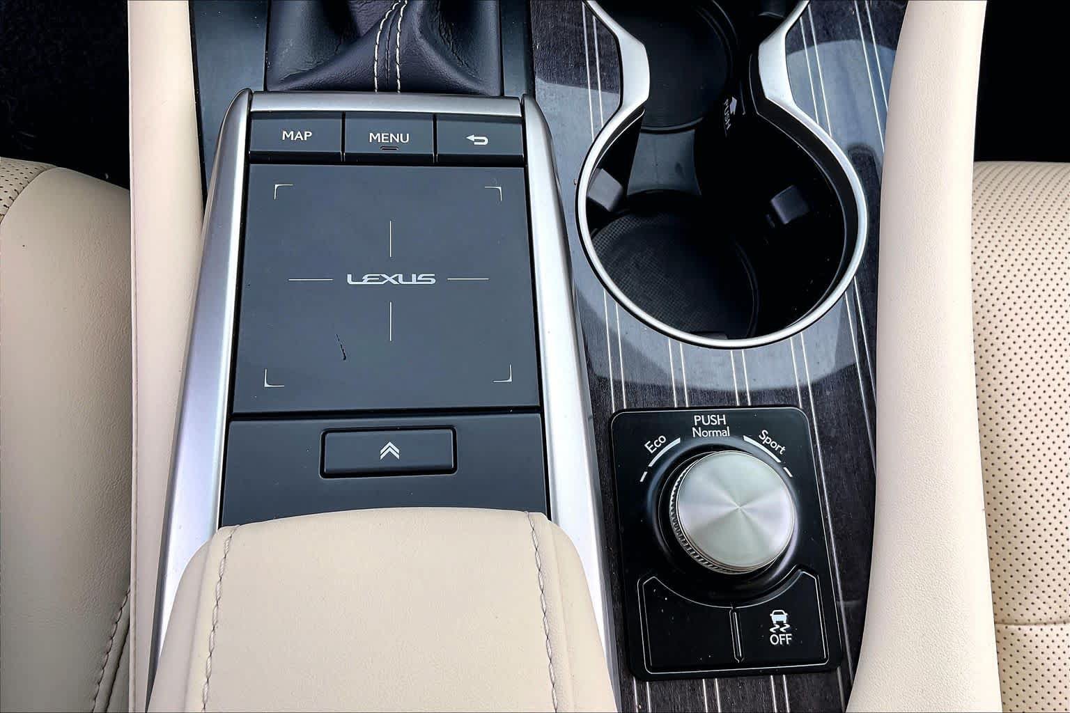 Used 2022 Lexus RX 350L Luxury w/ Accessory Package (Z1) FWD image 32
