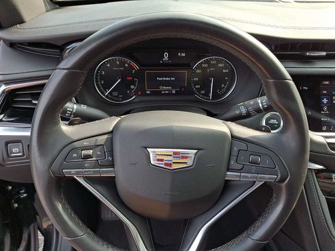Used 2024 Cadillac XT6 Luxury AWD/4WD image 20