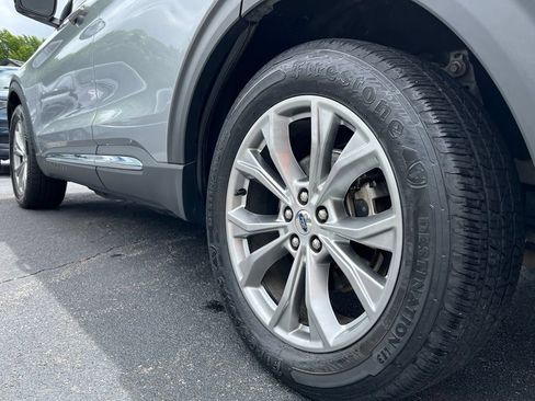 Used 2022 Ford Explorer Limited RWD image 12