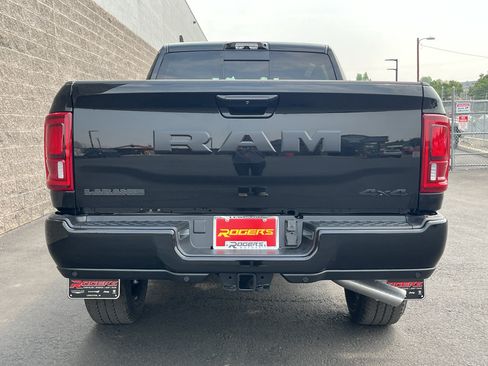 New 2026 RAM 2500 Laramie w/ Night Edition AWD/4WD image 7