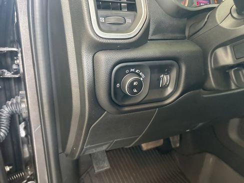 Used 2025 RAM 3500 Lone Star AWD/4WD image 42