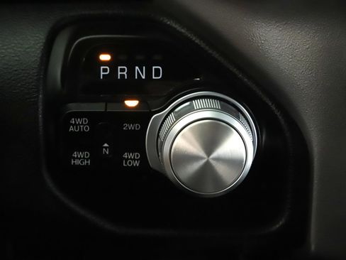 Used 2022 RAM 1500 Laramie w/ Sport Appearance Package image 16