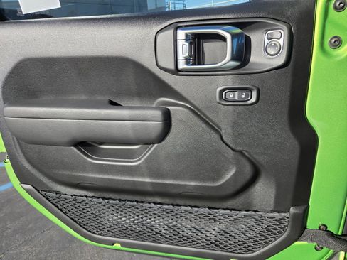 New 2026 Jeep Gladiator Sport image 22