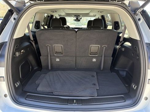 Used 2022 Jeep Grand Cherokee L Limited image 25