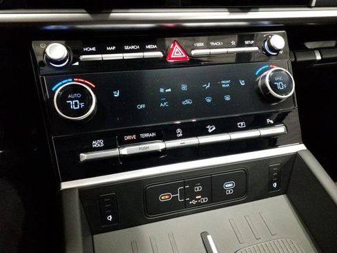 New 2026 Hyundai Santa Fe XRT image 8