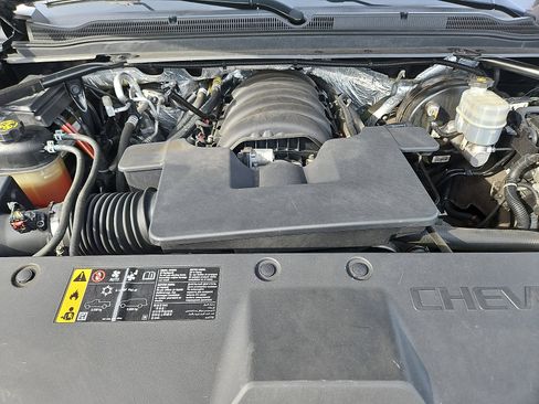 Used 2018 Chevrolet Tahoe LT image 31