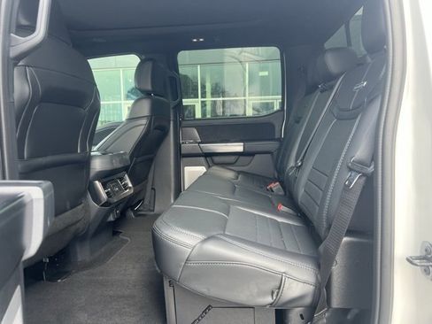 Used 2026 Ford F250 Platinum w/ FX4 Off-Road Package image 6