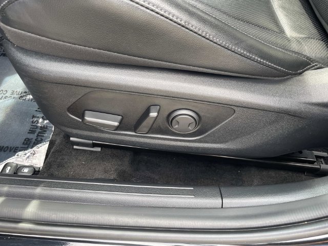 Used 2023 Hyundai Elantra Limited w/ Cargo Package FWD image 18