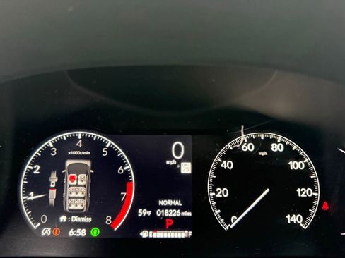 Used 2023 Honda Pilot Touring image 13