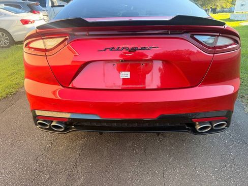 Used 2019 Kia Stinger GT1 RWD image 8
