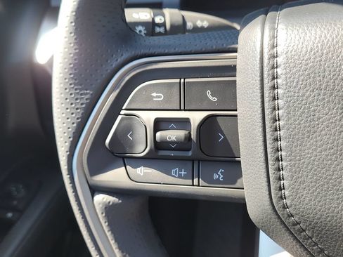 New 2026 Toyota 4Runner SR5 AWD/4WD image 9