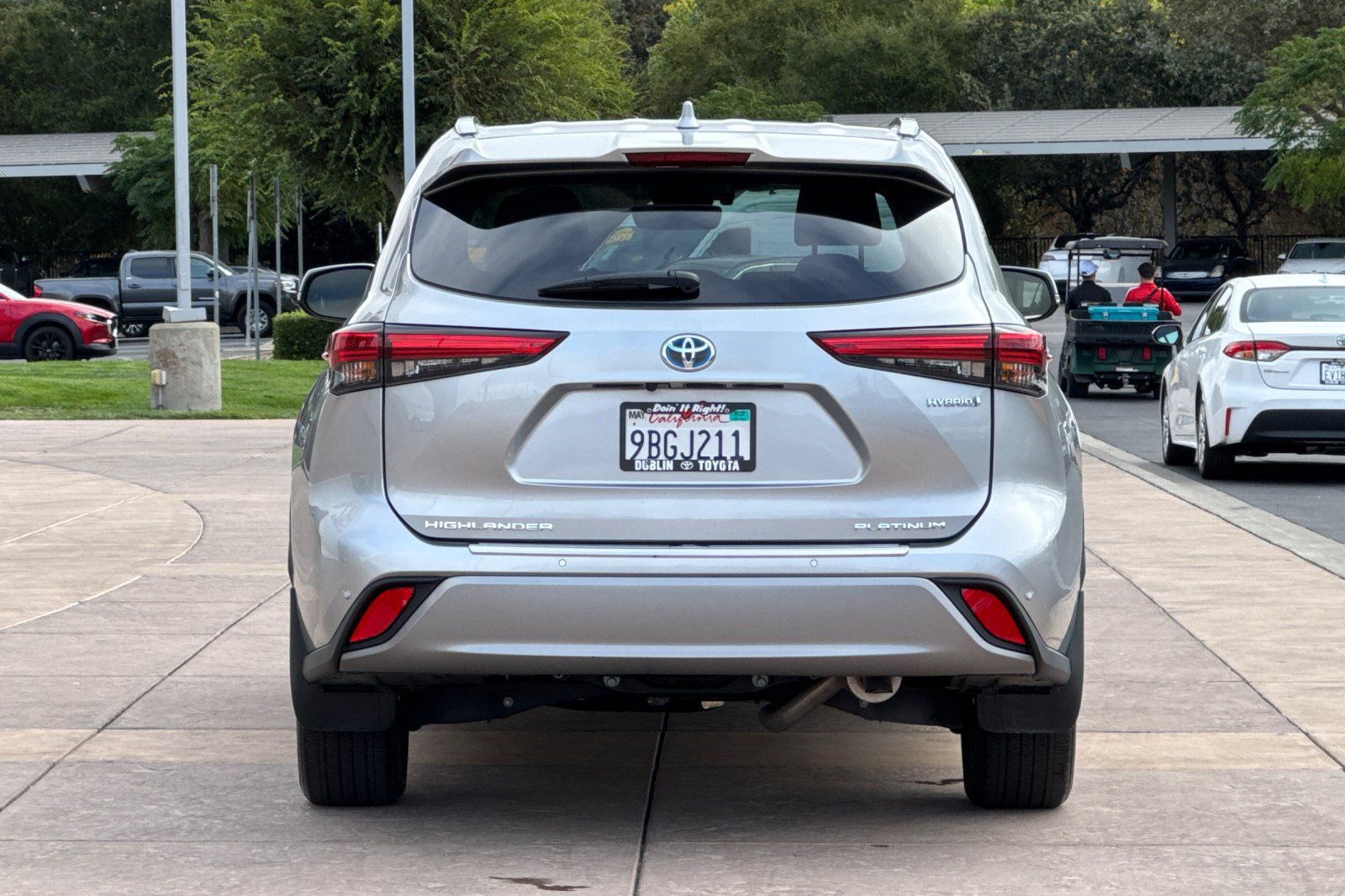 Used 2022 Toyota Highlander Platinum AWD/4WD image 5