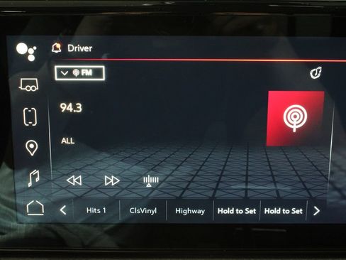 Used 2024 GMC Sierra 3500 Denali w/ Denali Reserve Package AWD/4WD image 32