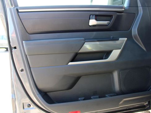 Used 2025 Toyota Tundra SR5 w/ SR5 Premium Package AWD/4WD image 14