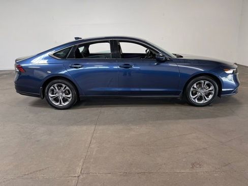 Used 2024 Honda Accord EX image 2