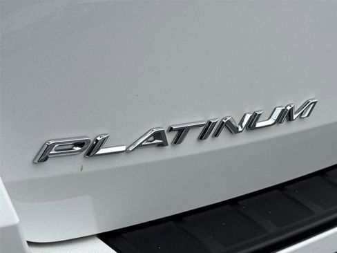 Certified 2025 Ford Explorer Platinum w/ Ultimate Package image 16