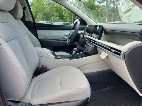 New 2026 Hyundai Tucson SE image 16