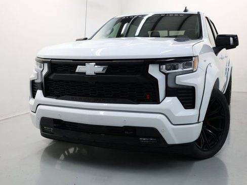 Used 2025 Chevrolet Silverado 1500 RST AWD/4WD image 55