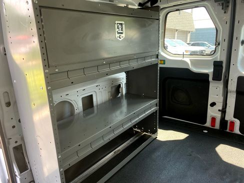 Used 2020 Ford Transit 250 Low Roof AWD image 9