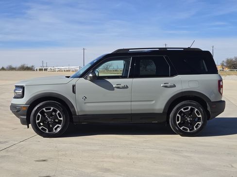 Used 2021 Ford Bronco Sport Outer Banks image 4