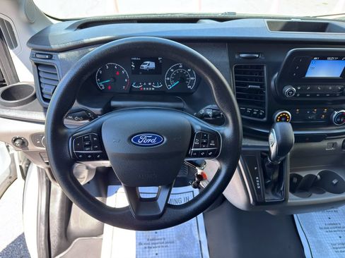 Used 2025 Ford Transit 150 148 Medium Roof AWD image 15
