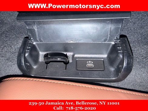 Used 2021 BMW X7 xDrive40i w/ Premium Package image 53