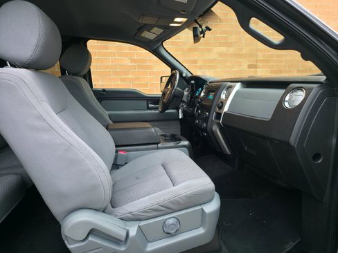Used 2014 Ford F150 XLT w/ XLT Chrome Package image 20