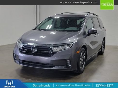 Used 2024 Honda Odyssey EX-L image 1