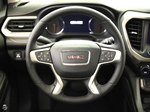 Used 2023 GMC Acadia Denali w/ Denali Ultimate Package image 13