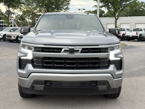 Used 2024 Chevrolet Silverado 1500 RST AWD/4WD image 6