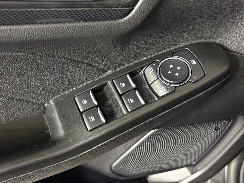 Used 2026 Ford Escape ST-Line w/ Tech Pack #1 FWD image 18