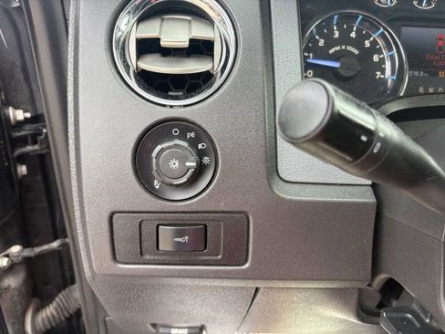 Used 2011 Ford F150 XLT w/ XLT Chrome Pkg AWD/4WD image 25