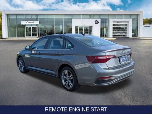 Certified 2024 Volkswagen Jetta SE FWD image 6