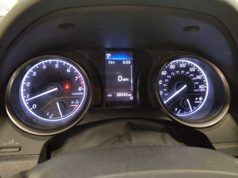 Used 2021 Toyota Camry SE image 23