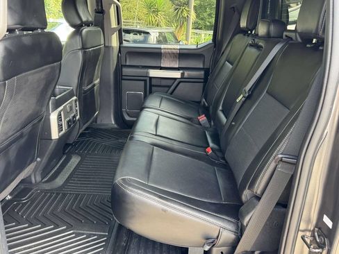 Used 2019 Ford F250 Lariat w/ Lariat Value Package AWD/4WD image 17