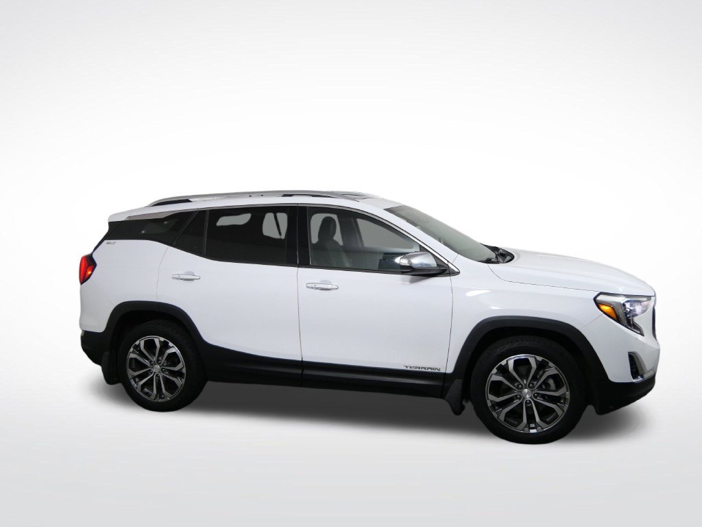 Used 2019 GMC Terrain SLT w/ Preferred Package AWD/4WD image 2