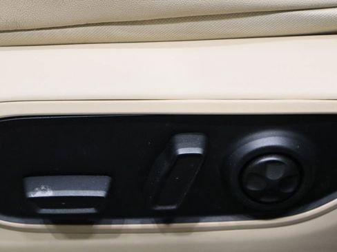 Used 2021 Jeep Grand Cherokee L Limited image 24