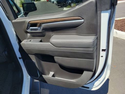 Used 2022 Chevrolet Silverado 1500 LT image 30